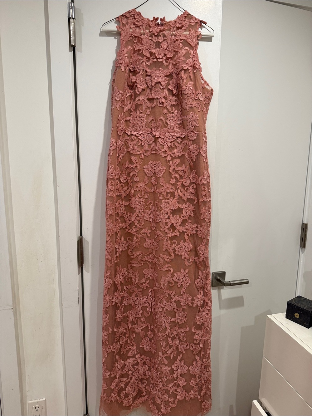 Marchesa Notte Sleeveless Rose Pink Lace Maxi Dress